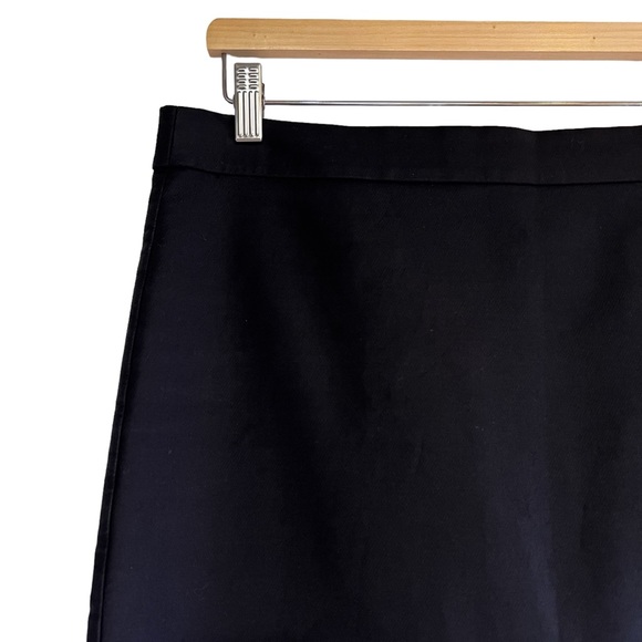 J. Crew No. 2 Pencil skirt in black stretch twill size 8 excellent condition - Picture 5 of 12